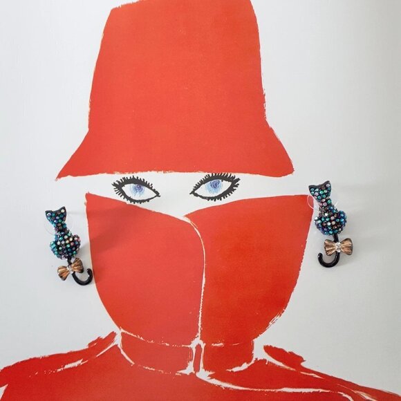 NWT Betsey Johnson rhinestone cat earrings - Picture 2 of 8